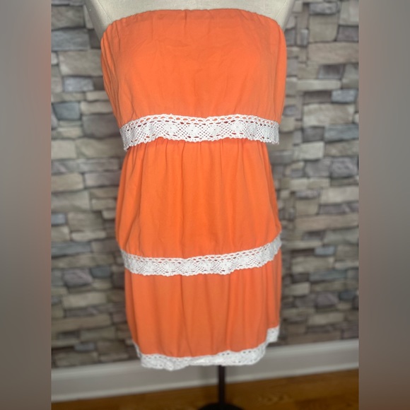 Pixi + Ivy adorable orange polyester strapless dress with lace hem - Picture 11 of 12